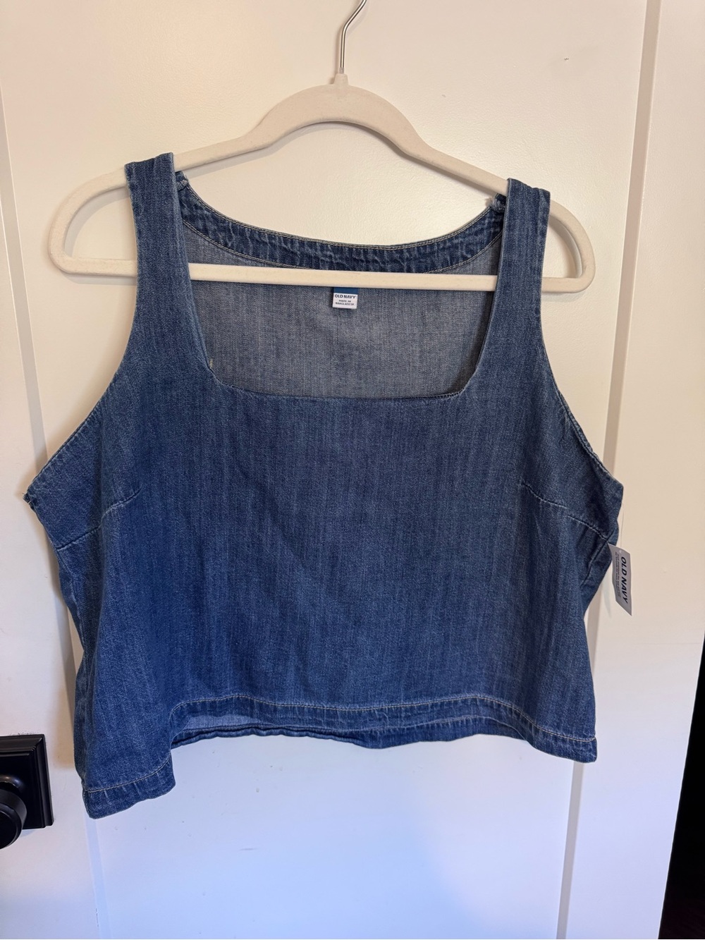 Old Navy Denim Cropped Tank Top - Blue